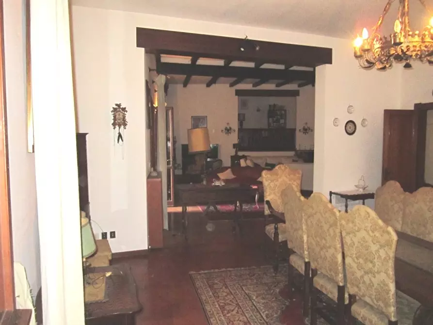 Immagine 31 di Villa in vendita  a Pisa