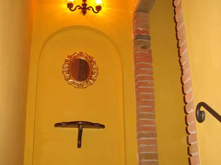 Immagine 12 di Appartamento in vendita  a Peccioli