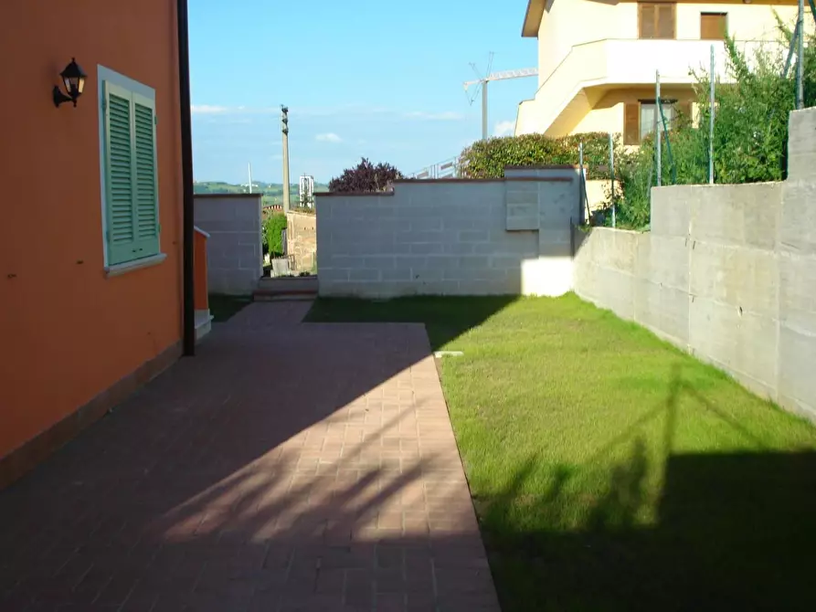 Immagine 5 di Casa indipendente in vendita  a Terricciola