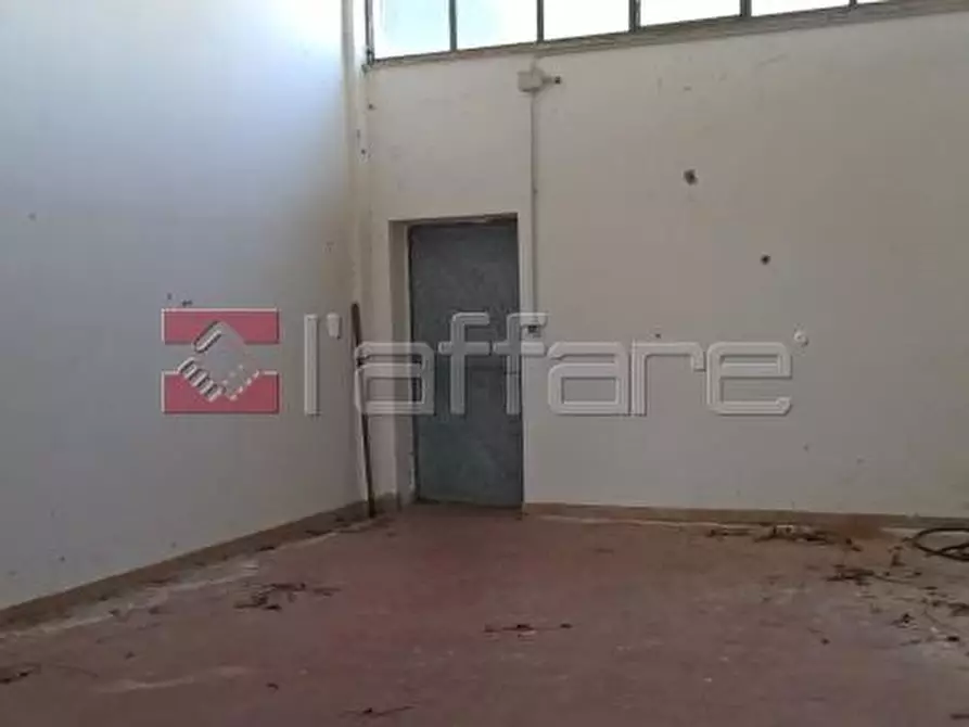 Immagine 7 di Attività artigianale in affitto  a Capannoli