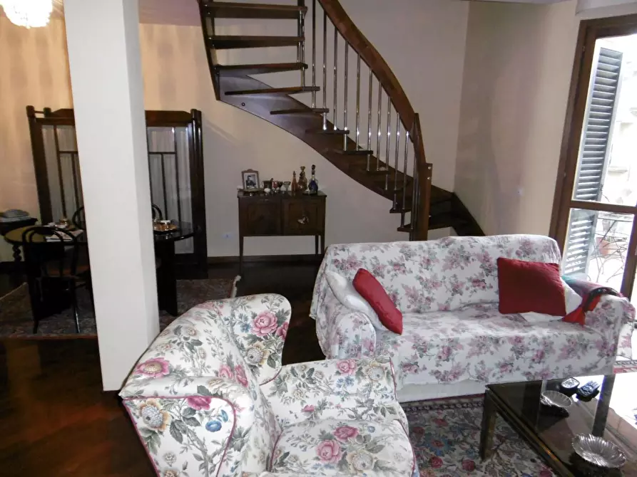 Immagine 1 di Mansarda in vendita  a Empoli