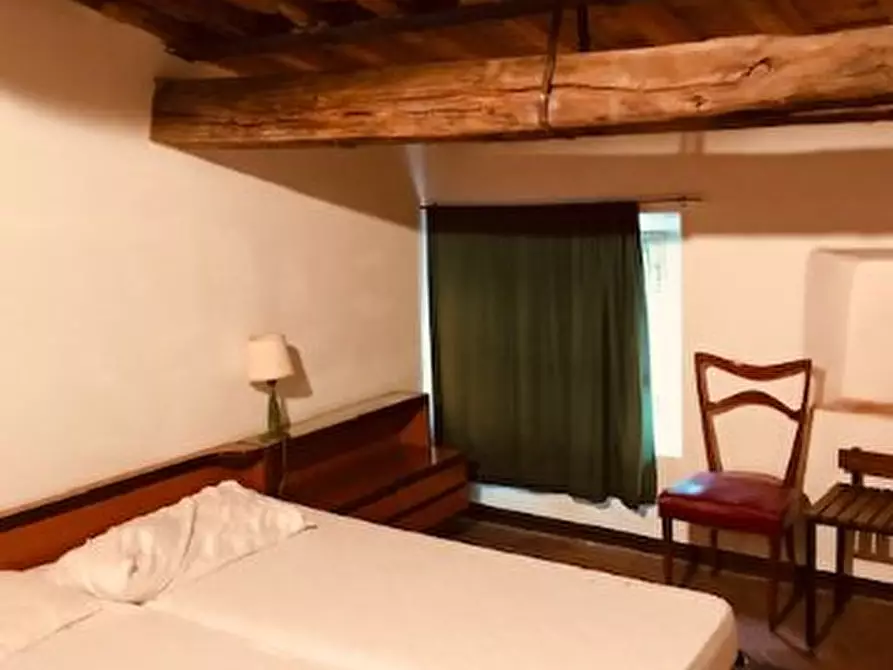 Immagine 45 di Casa colonica in vendita  a Calci