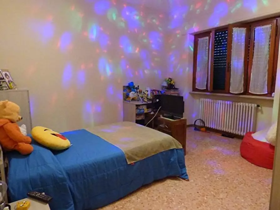 Immagine 22 di Villa in vendita  a Lucca