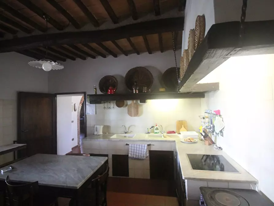 Immagine 12 di Casa colonica in vendita  a Pienza