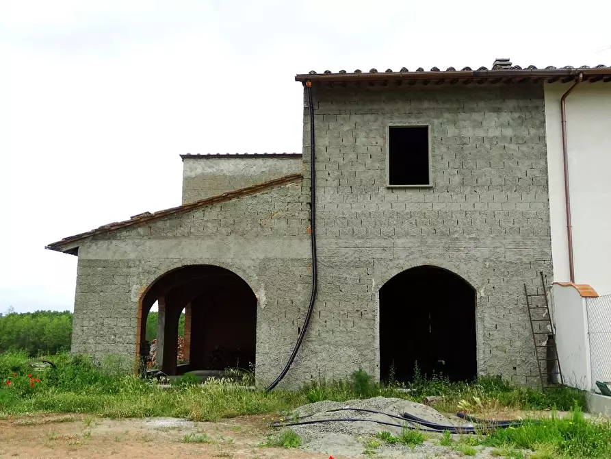 Immagine 1 di Casa colonica in vendita  a San Miniato