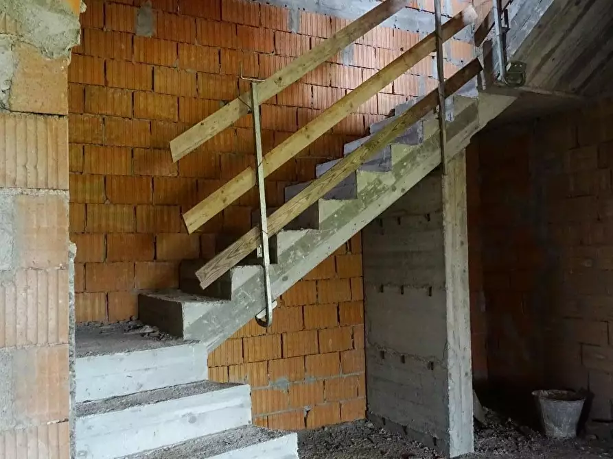 Immagine 12 di Casa colonica in vendita  a San Miniato