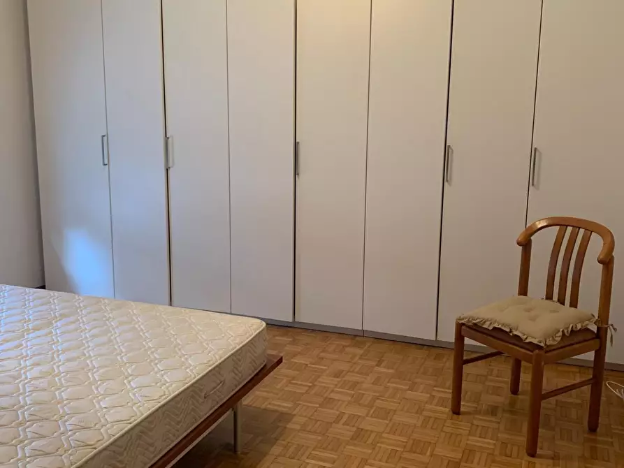 Immagine 12 di Appartamento in vendita  a Carrara