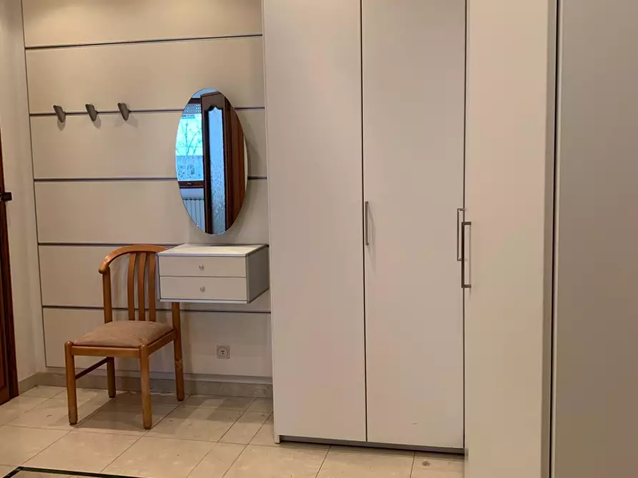 Immagine 4 di Appartamento in vendita  a Carrara