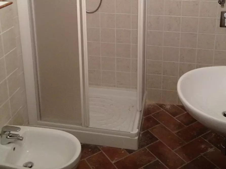 Immagine 2 di Porzione di casa in vendita  a Murlo