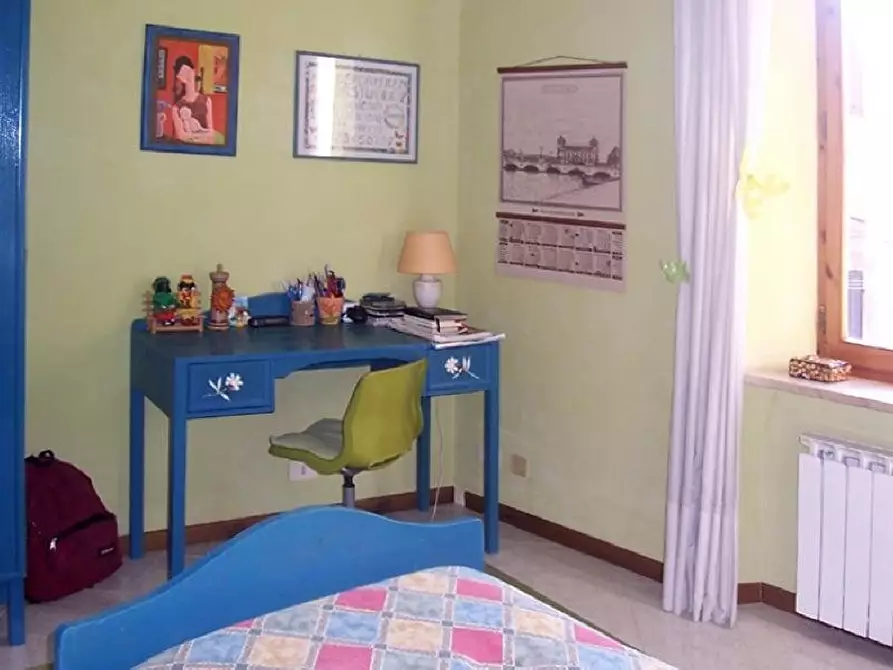 Immagine 3 di Appartamento in vendita  a Colle Di Val D'elsa