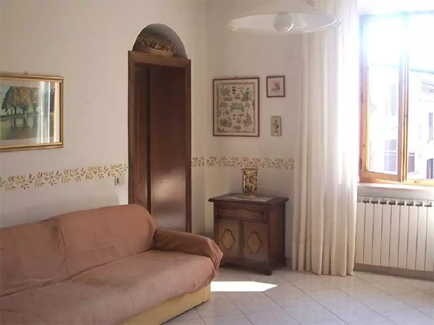 Immagine 8 di Appartamento in vendita  a Colle Di Val D'elsa