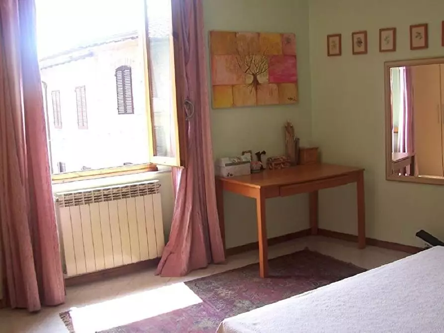 Immagine 2 di Appartamento in vendita  a Colle Di Val D'elsa