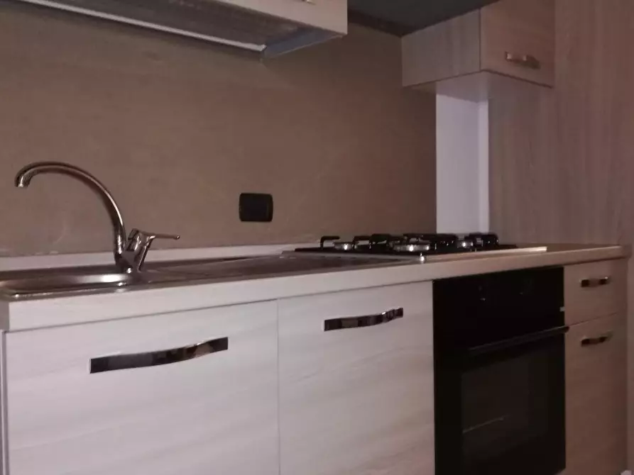 Immagine 11 di Appartamento in vendita  a Santa Maria A Monte