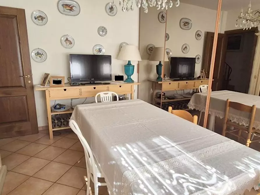 Immagine 32 di Villa in vendita  a Massarosa