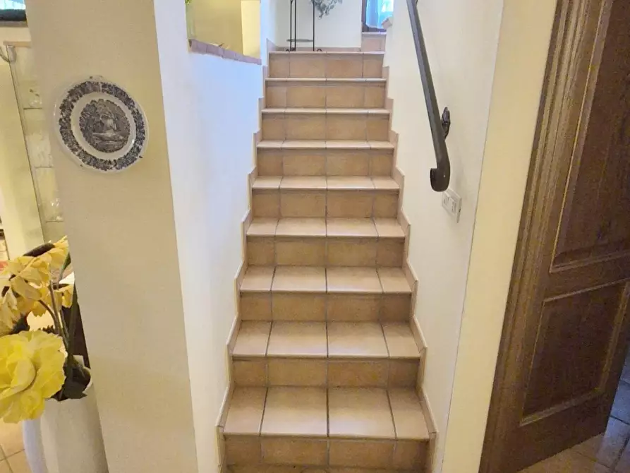 Immagine 73 di Villa in vendita  a Massarosa