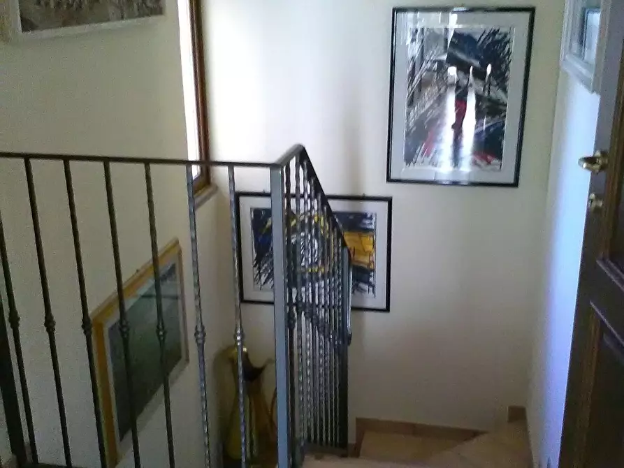 Immagine 80 di Villa in vendita  a Massarosa