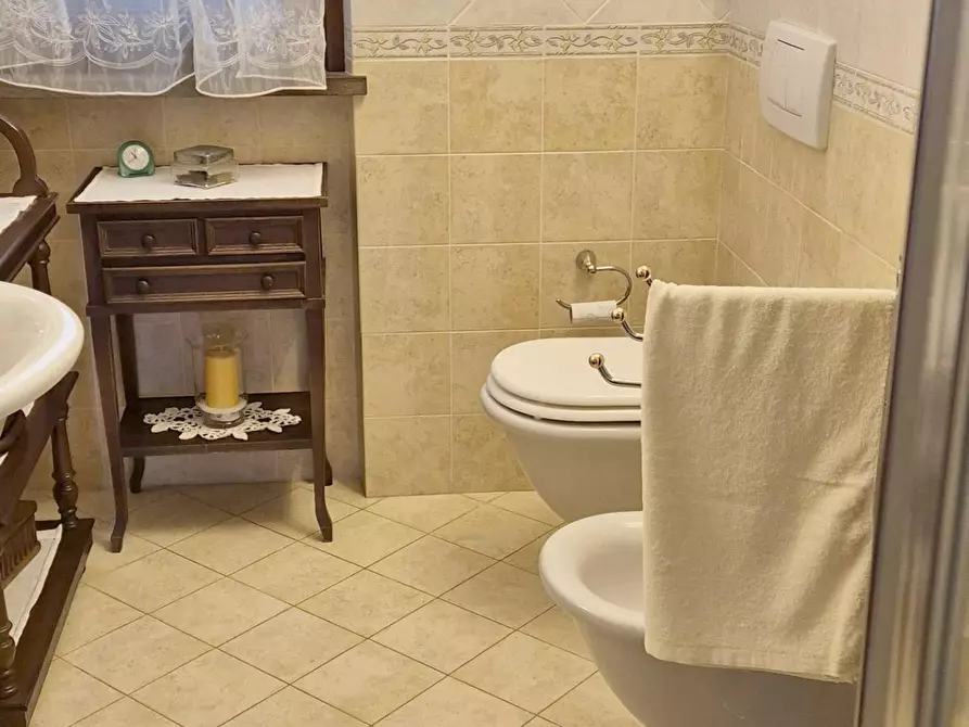 Immagine 34 di Villa in vendita  a Massarosa