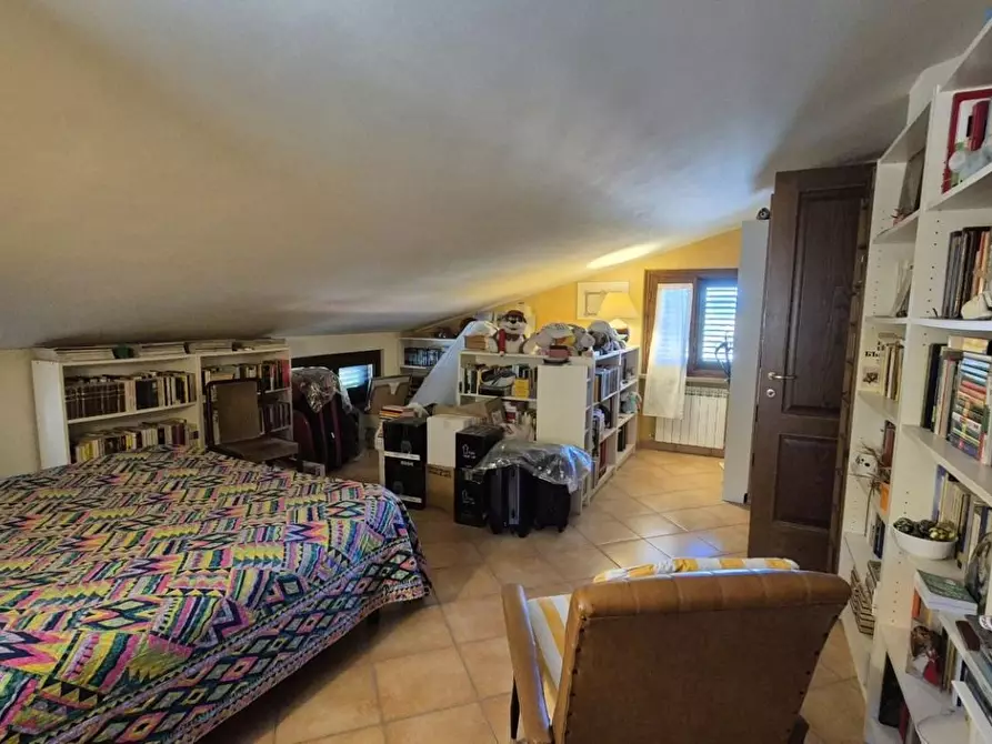 Immagine 95 di Villa in vendita  a Massarosa