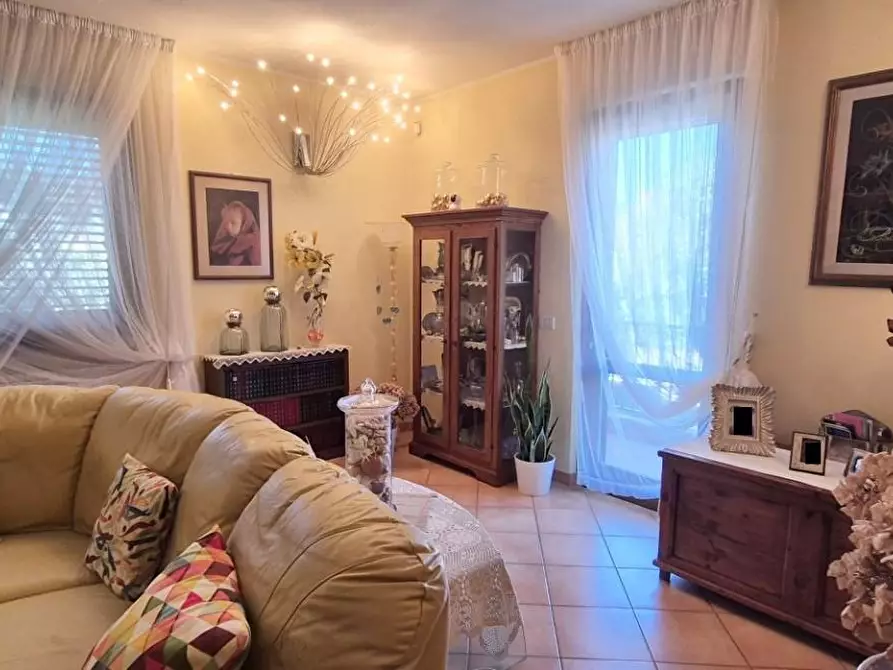 Immagine 11 di Villa in vendita  a Massarosa