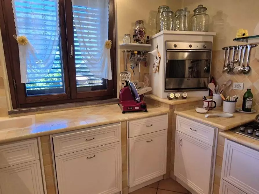 Immagine 21 di Villa in vendita  a Massarosa