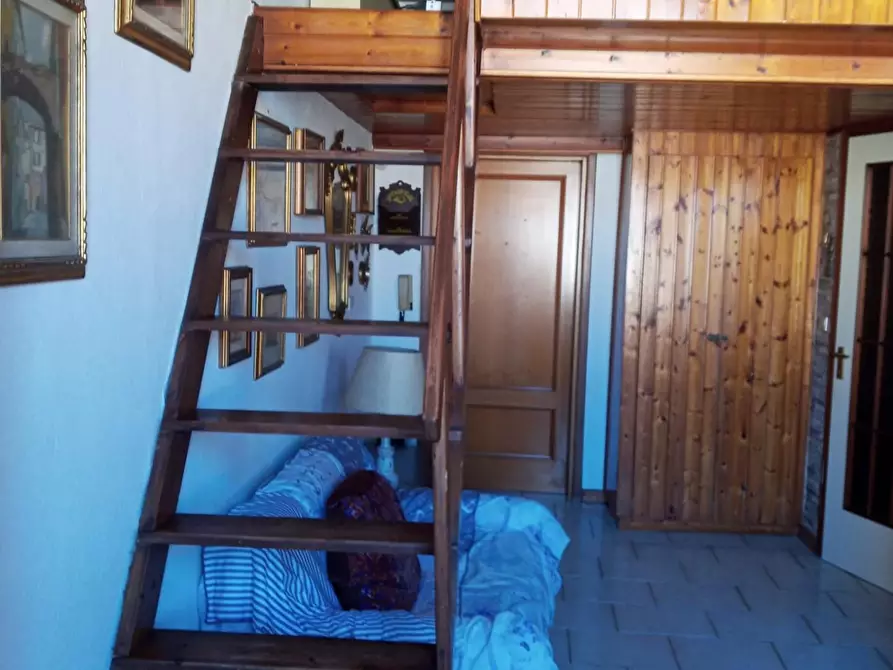 Immagine 4 di Appartamento in affitto  a Livorno