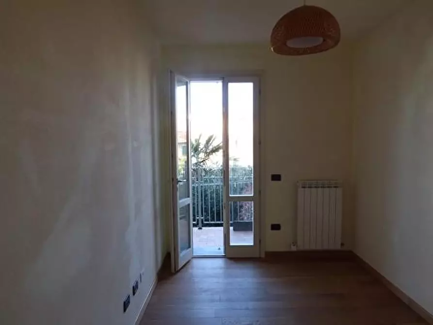 Immagine 20 di Villetta a schiera in vendita  a Lucca