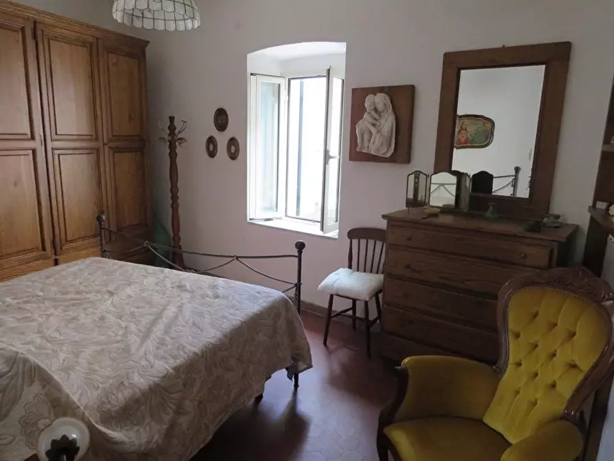 Immagine 8 di Casa indipendente in vendita  a Pontremoli