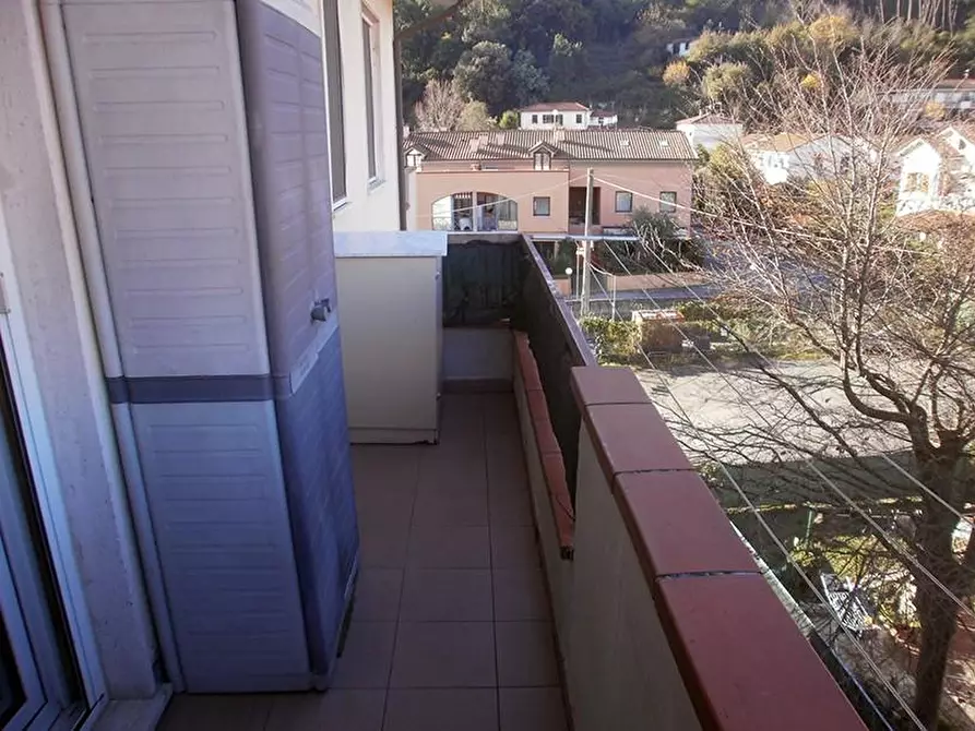 Immagine 5 di Appartamento in vendita  a Ameglia