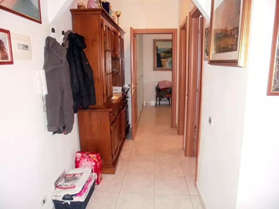 Immagine 4 di Appartamento in vendita  a Ameglia