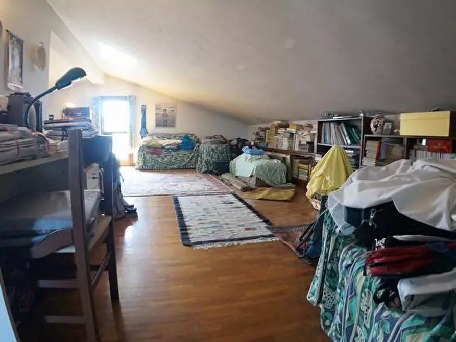 Immagine 9 di Casa indipendente in vendita  a San Giuliano Terme