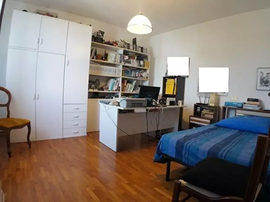 Immagine 17 di Casa indipendente in vendita  a San Giuliano Terme