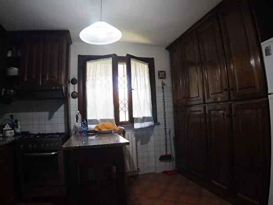 Immagine 12 di Casa indipendente in vendita  a San Giuliano Terme