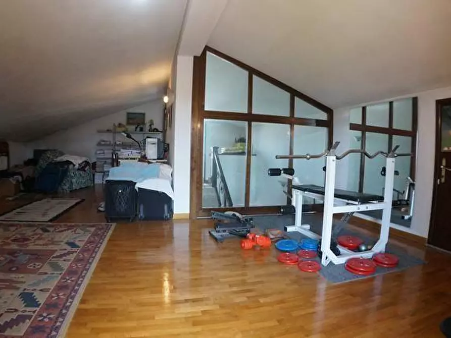 Immagine 26 di Casa indipendente in vendita  a San Giuliano Terme