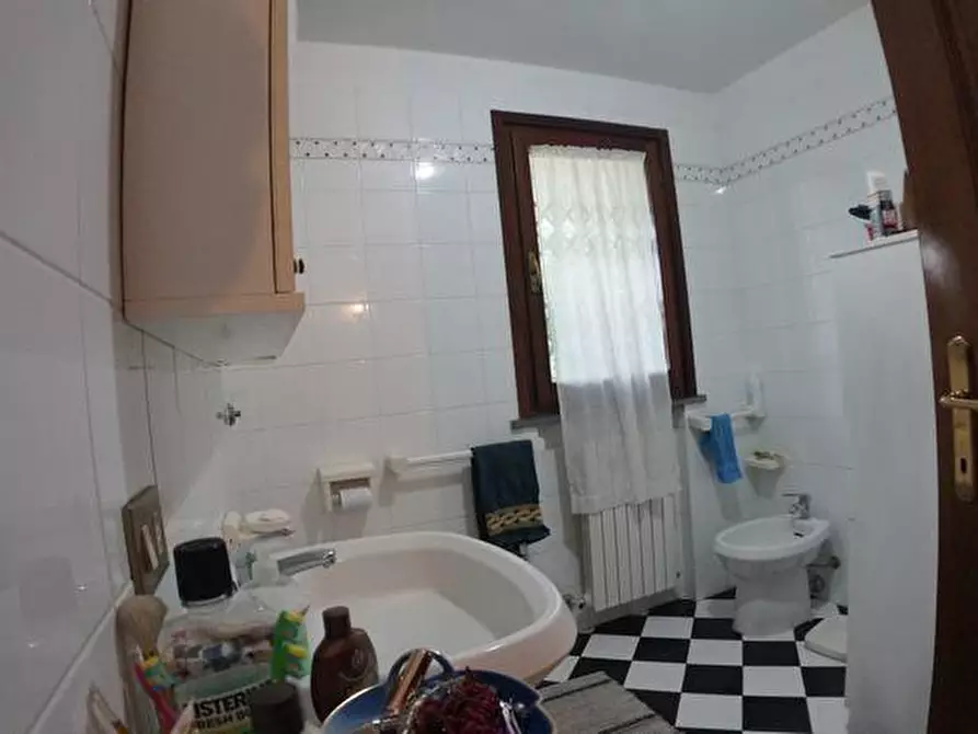 Immagine 15 di Casa indipendente in vendita  a San Giuliano Terme