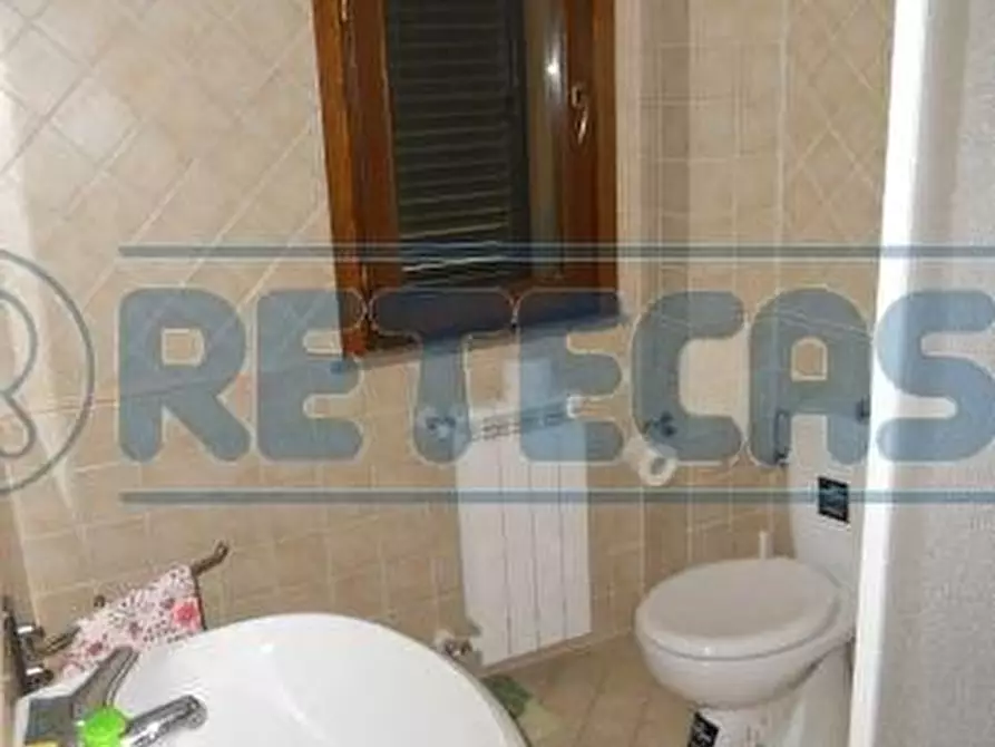 Immagine 6 di Appartamento in vendita  a Santa Maria A Monte