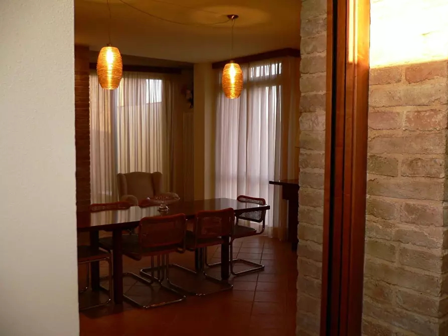 Immagine 9 di Casa colonica in vendita  a Siena