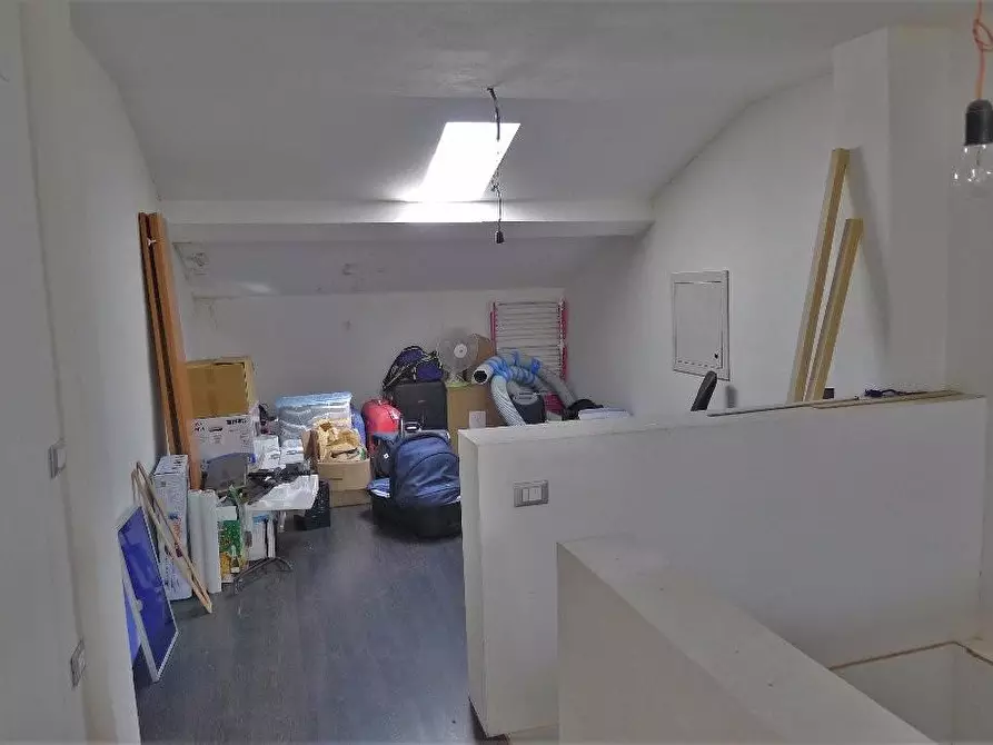 Immagine 20 di Appartamento in vendita  a Cascina