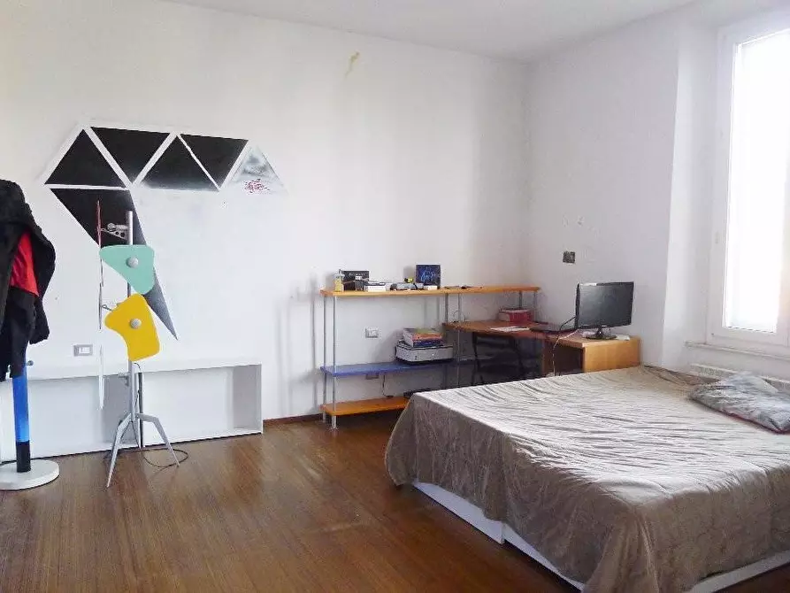 Immagine 13 di Appartamento in vendita  a Cascina