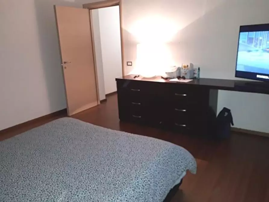 Immagine 12 di Appartamento in vendita  a Cascina