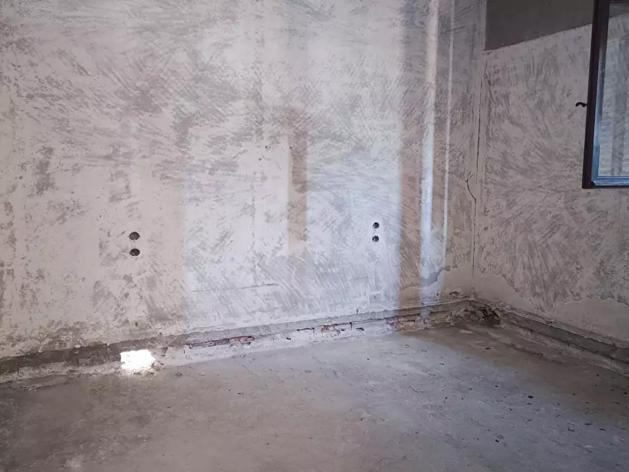 Immagine 7 di Appartamento in vendita  a Carrara