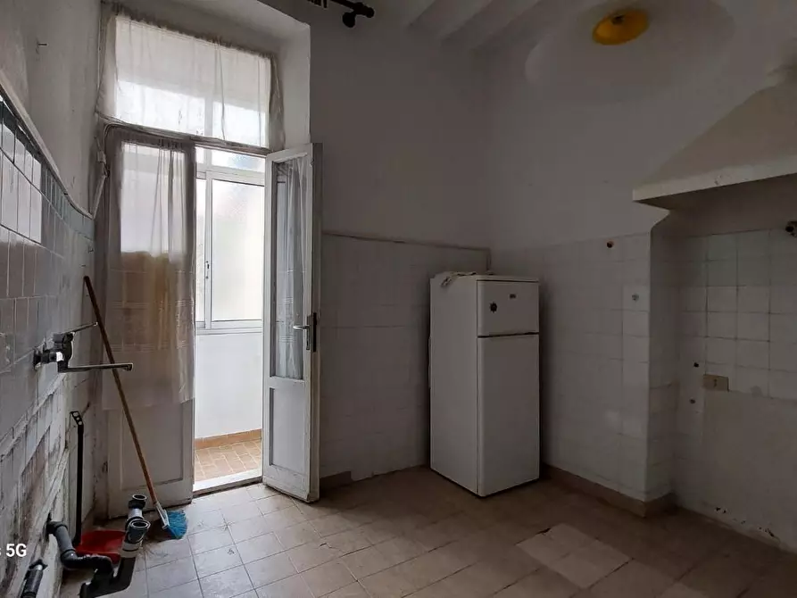 Immagine 7 di Appartamento in vendita  a Livorno