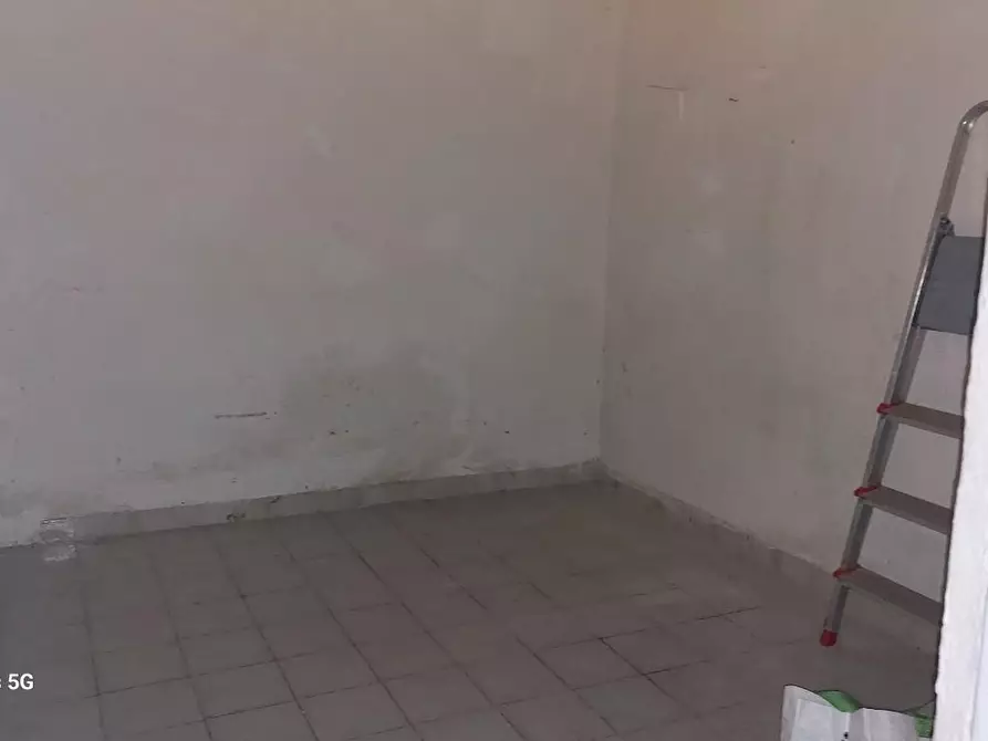 Immagine 9 di Appartamento in vendita  a Livorno