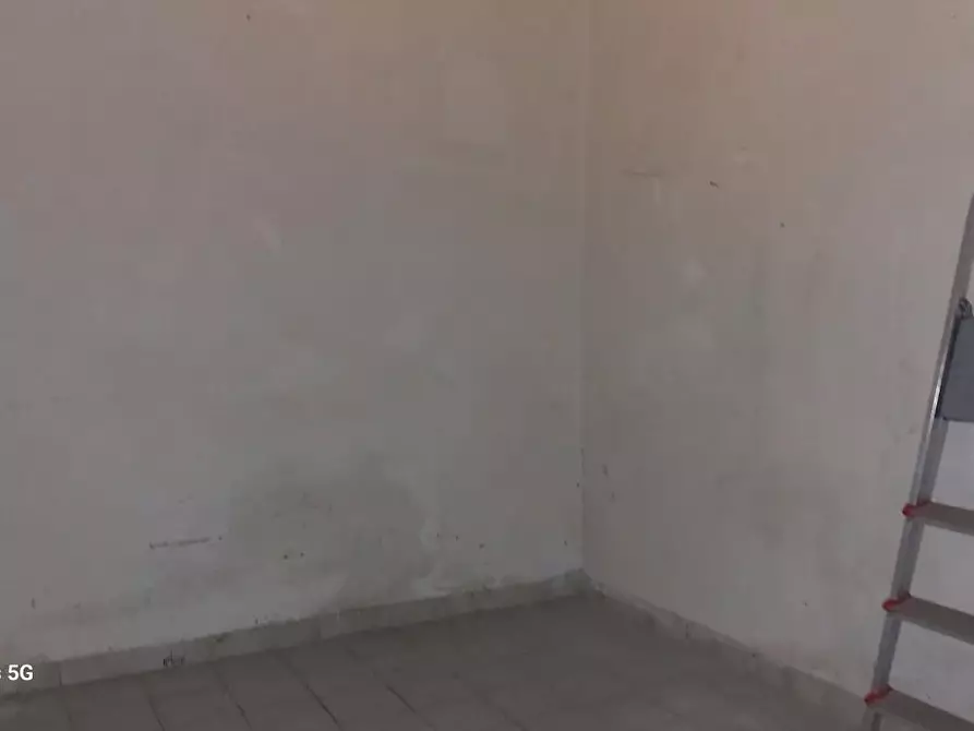 Immagine 8 di Appartamento in vendita  a Livorno