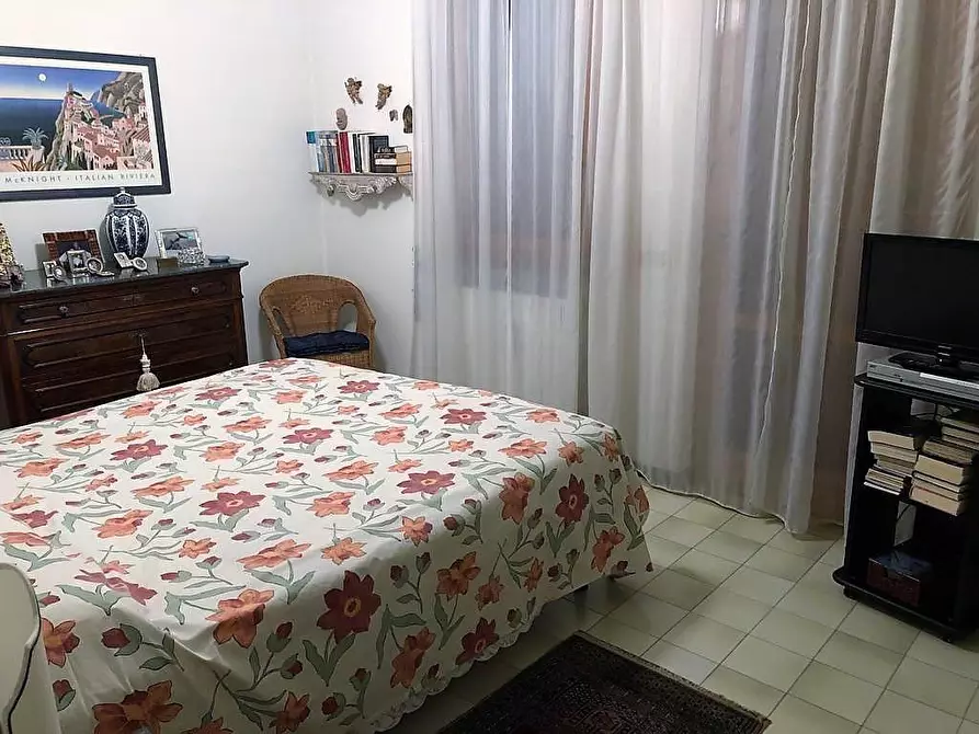 Immagine 26 di Casa semindipendente in vendita  a Montignoso