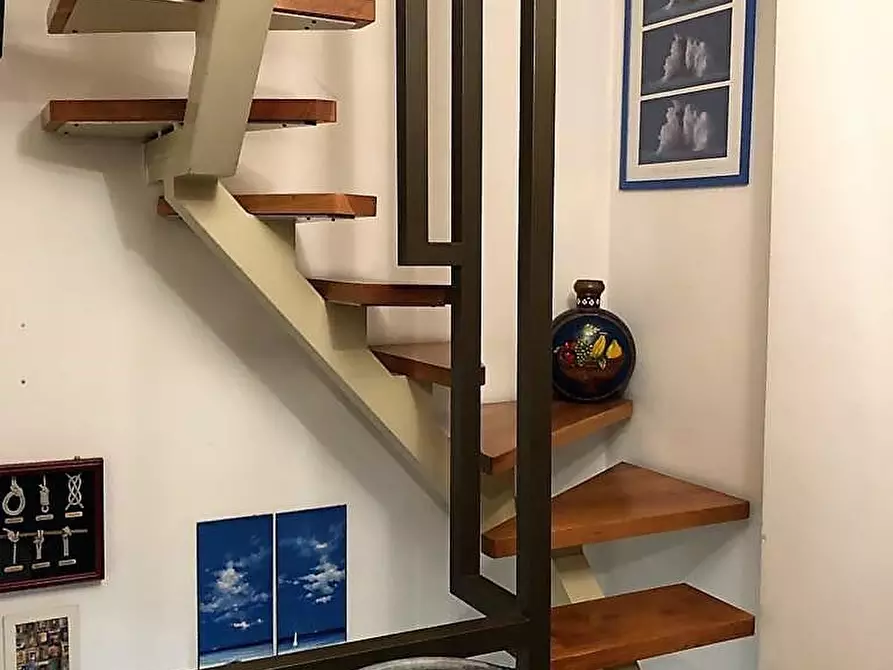 Immagine 29 di Casa semindipendente in vendita  a Montignoso