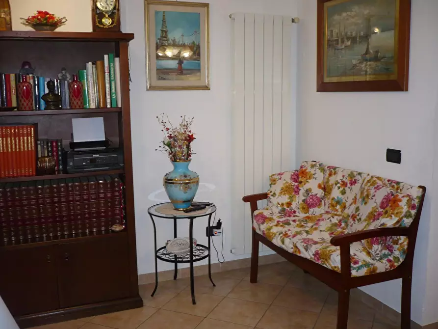 Immagine 7 di Appartamento in vendita  a Colle Di Val D'elsa