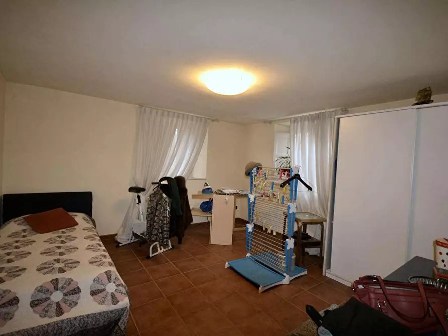 Immagine 11 di Villa in vendita  a Capannori