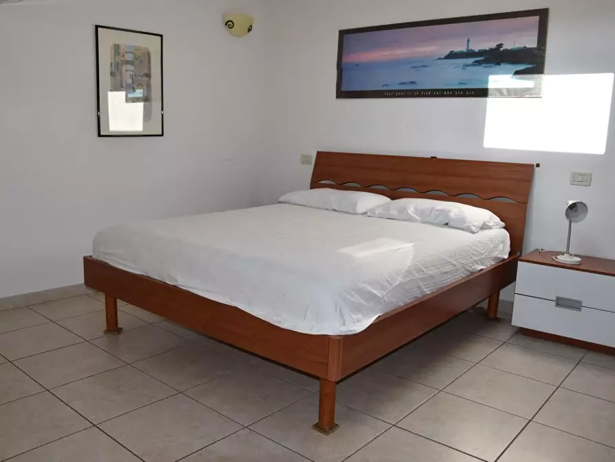 Immagine 8 di Mansarda in affitto  a Massa