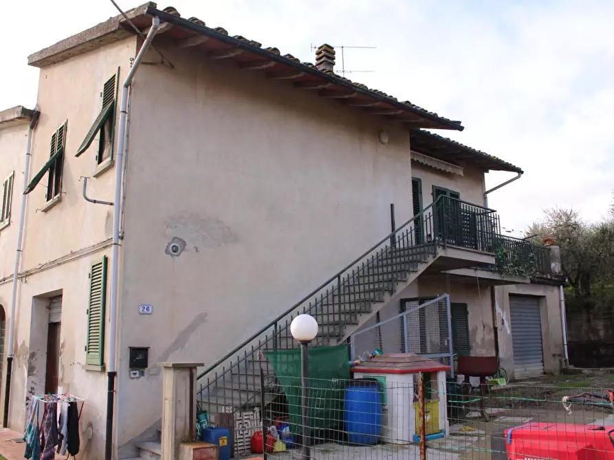 Immagine 4 di Casa indipendente in vendita  a Castelfiorentino