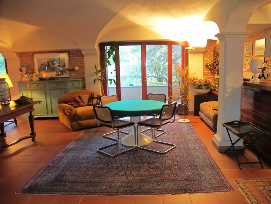 Immagine 51 di Villa in vendita  a Lucca